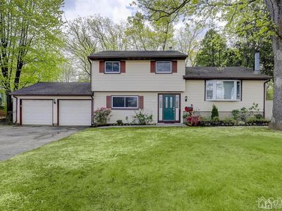 101 Rues Ln N, East Brunswick, NJ, 08816