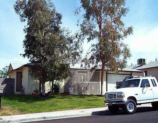 1st image of 6810 Soldela Dr