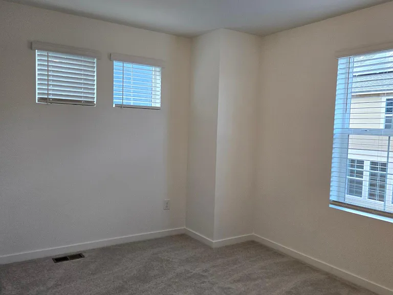 669 McGeal Pl — Photo 39