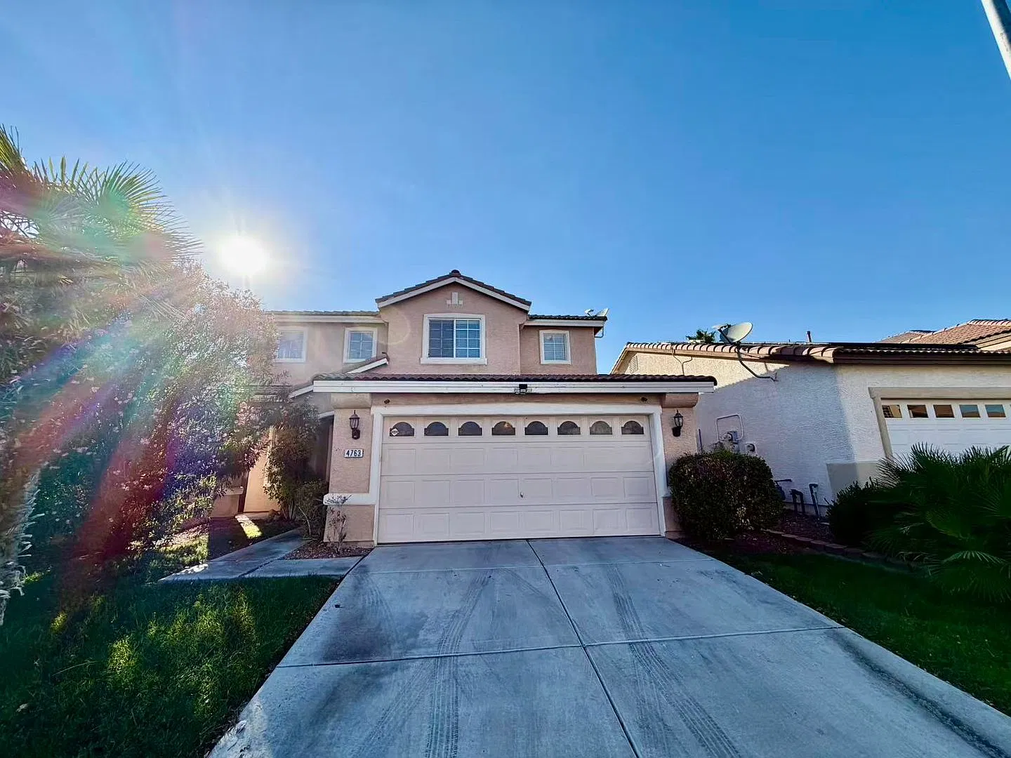 Beautiful 4-bedroom home located in a highly desirable gated community — Photo 2
