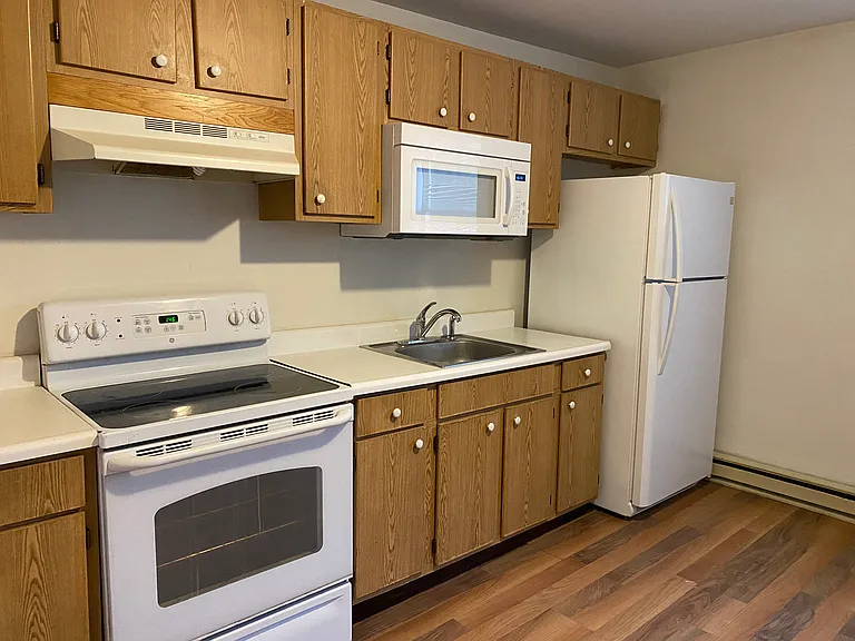 5731 Telephone Road Ext #8 — Photo 11