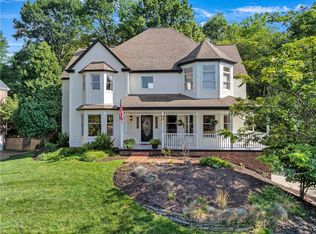 2461 Wedgewood Dr, Wexford, PA 15090