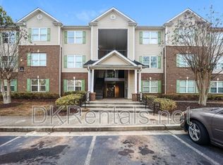 12101 Fairington Ridge Cir, Lithonia, GA 30038