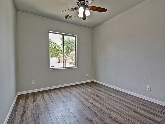 4th image of 18025 W Vogel Ave