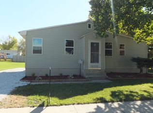 522 W 9th St, Belvidere, IL 61008