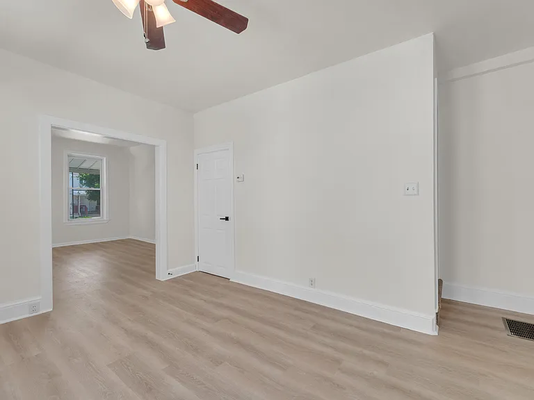 1719 Kings Hwy #A — Photo 20