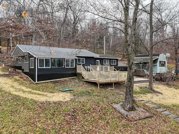 26011 216th Ave, Delhi, IA 52223