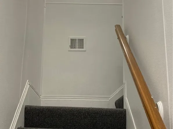 800 S Noland Rd, Independence, MO 64050