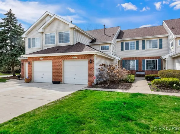 2705 Odlum Dr, Schaumburg, IL 60194