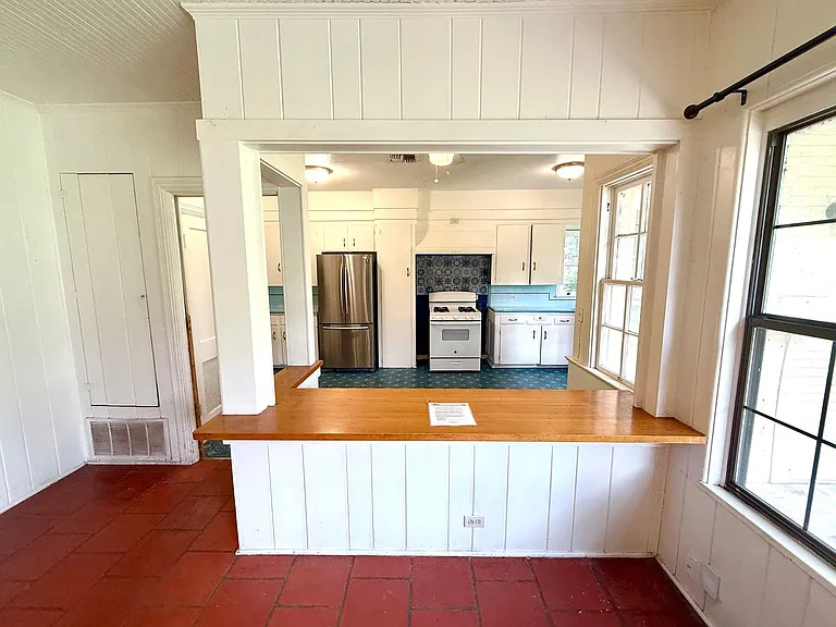 247 Club Dr — Photo 10