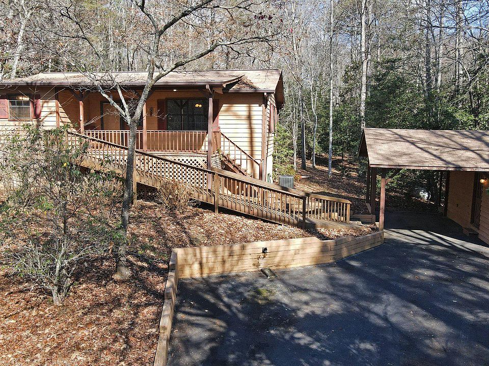 1st image of 811 Lake Nottely Dr