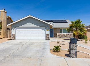 914 W Dolphin Ave, Ridgecrest, CA 93555