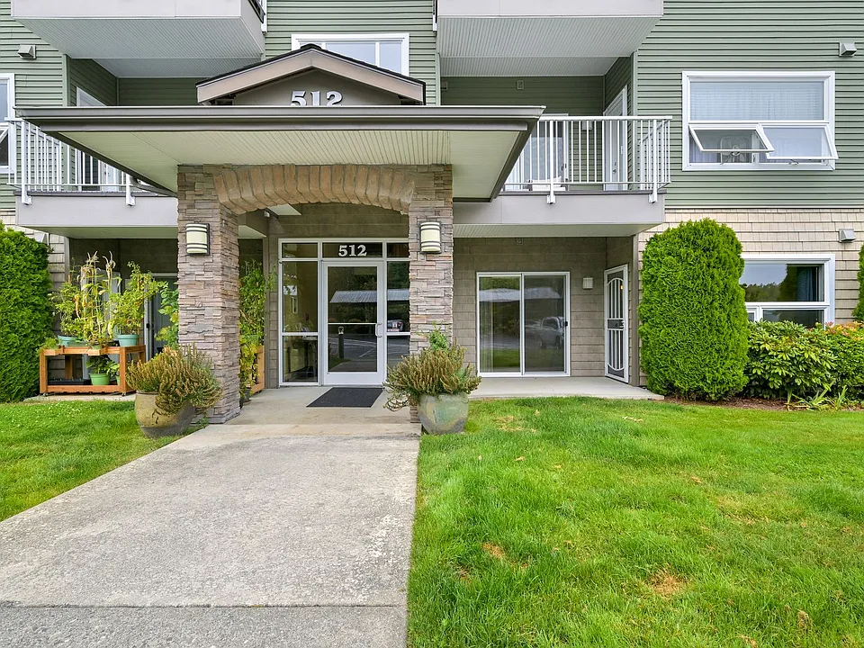 512 Darby Dr #104