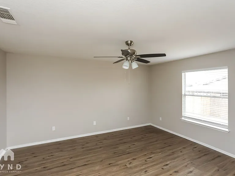 4725 Orchard Ridge Dr — Photo 9