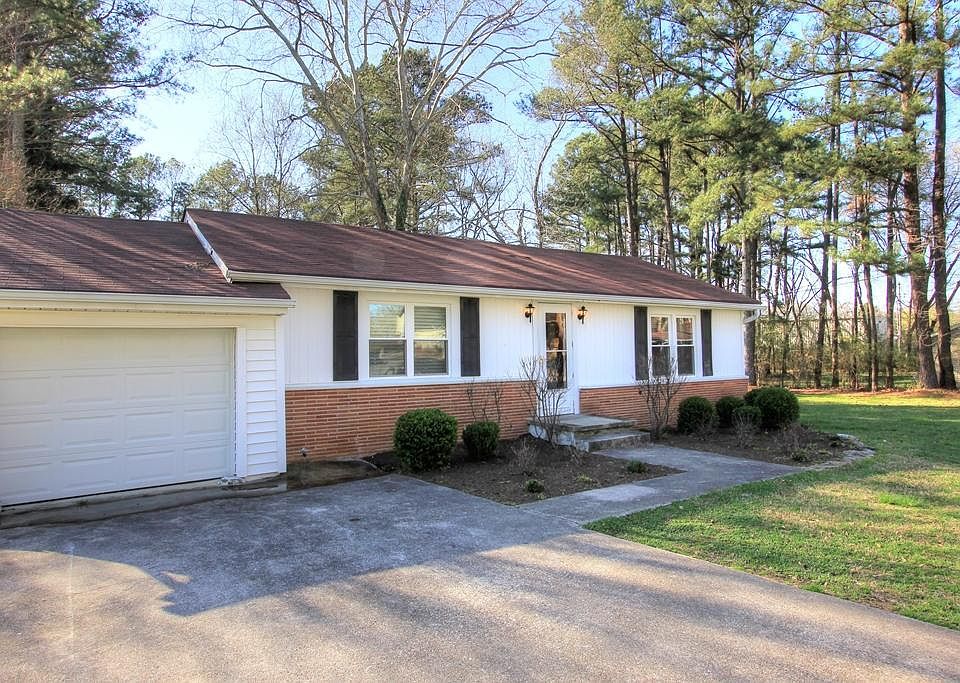 1st image of 2121 Crescent Club Dr