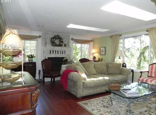 4821 Fox Hollow Rd, Eugene, OR 97405