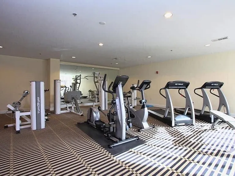 618 N Boylan Ave #700 — Photo 4