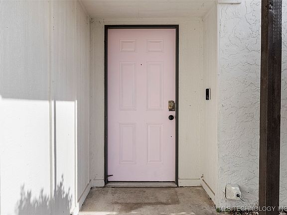 5th image of 3307 S 137th East Ave