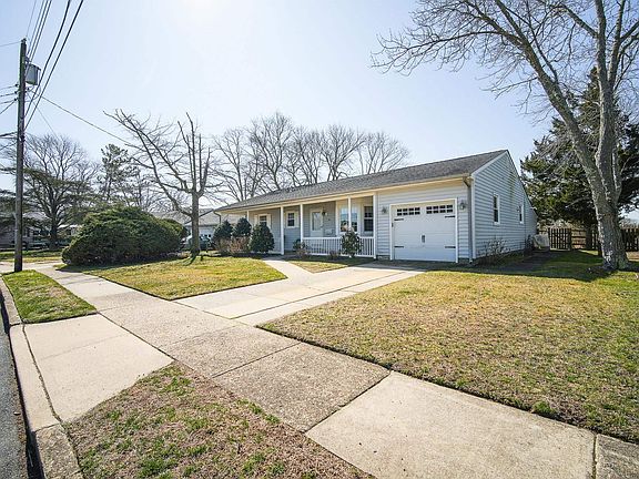 2nd image of 56 Gulph Mill Rd