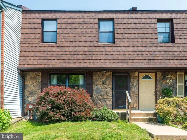 564 Coventry Ln, West Chester, PA 19382