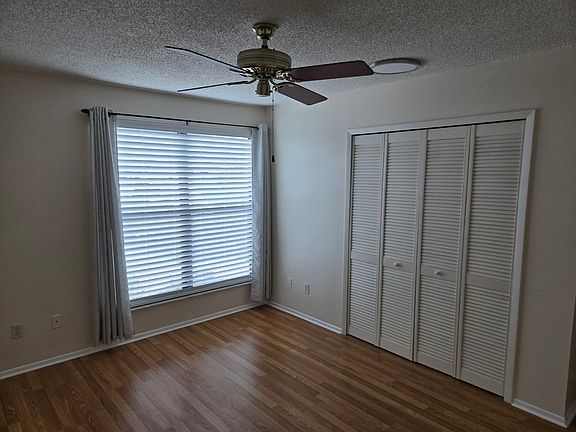 5th image of 610 Casa Park Ct