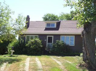 74 W Brookfield Rd, North Brookfield, MA 01535