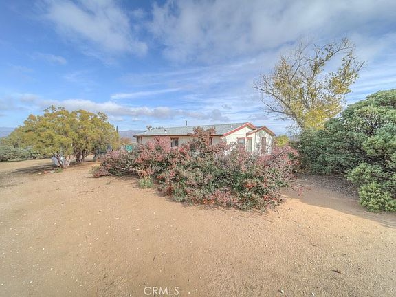5th image of 57541 Greasewood Ln