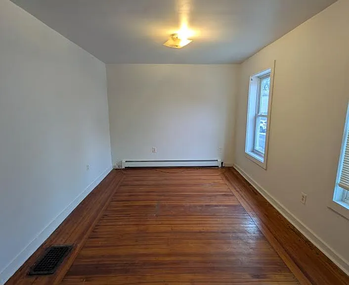 171 Frank St #A — Photo 1