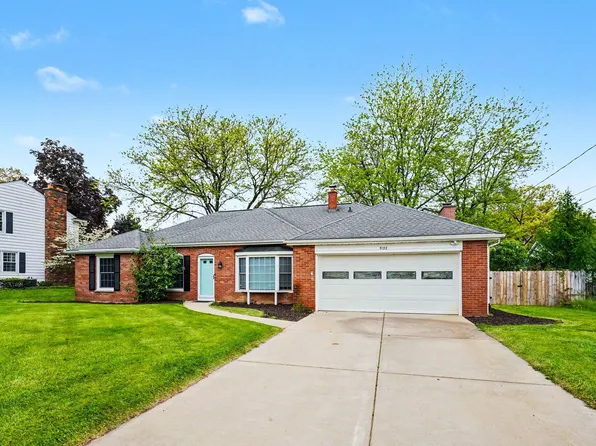 5132 Mapleridge Dr, Portage, MI 49024
