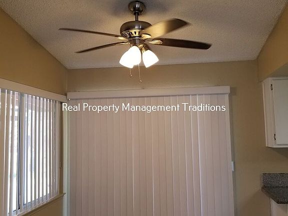 4th image of 16502 Wells Fargo Ave
