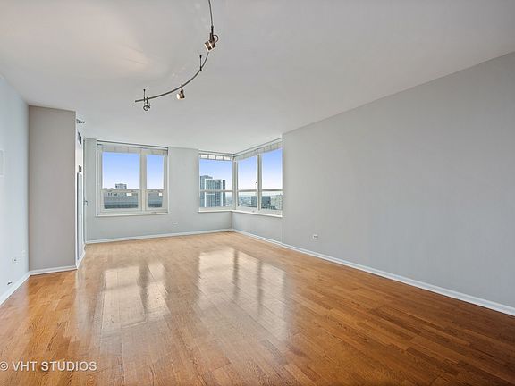 4th image of 345 N La Salle Dr APT 3407