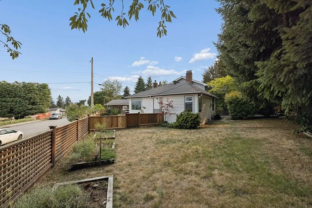 2 bed, 800 sqft, $3,200 — Photo 3