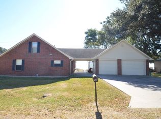 291 Fishermans Bend Dr, Pointblank, TX 77364