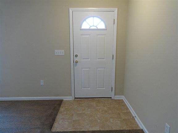 5th image of 12477 Holbrook Dr