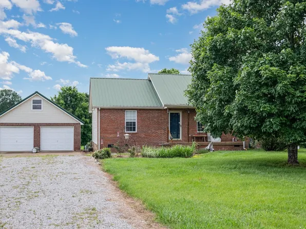 4970 Smiley Rd, Chapel Hill, TN 37034