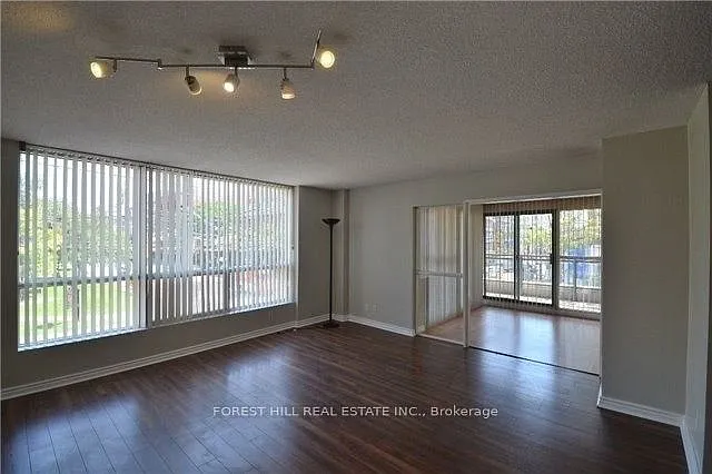 3 bed, $3,200 — Photo 4