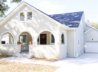 413 E Main St, Waverly, TN 37185