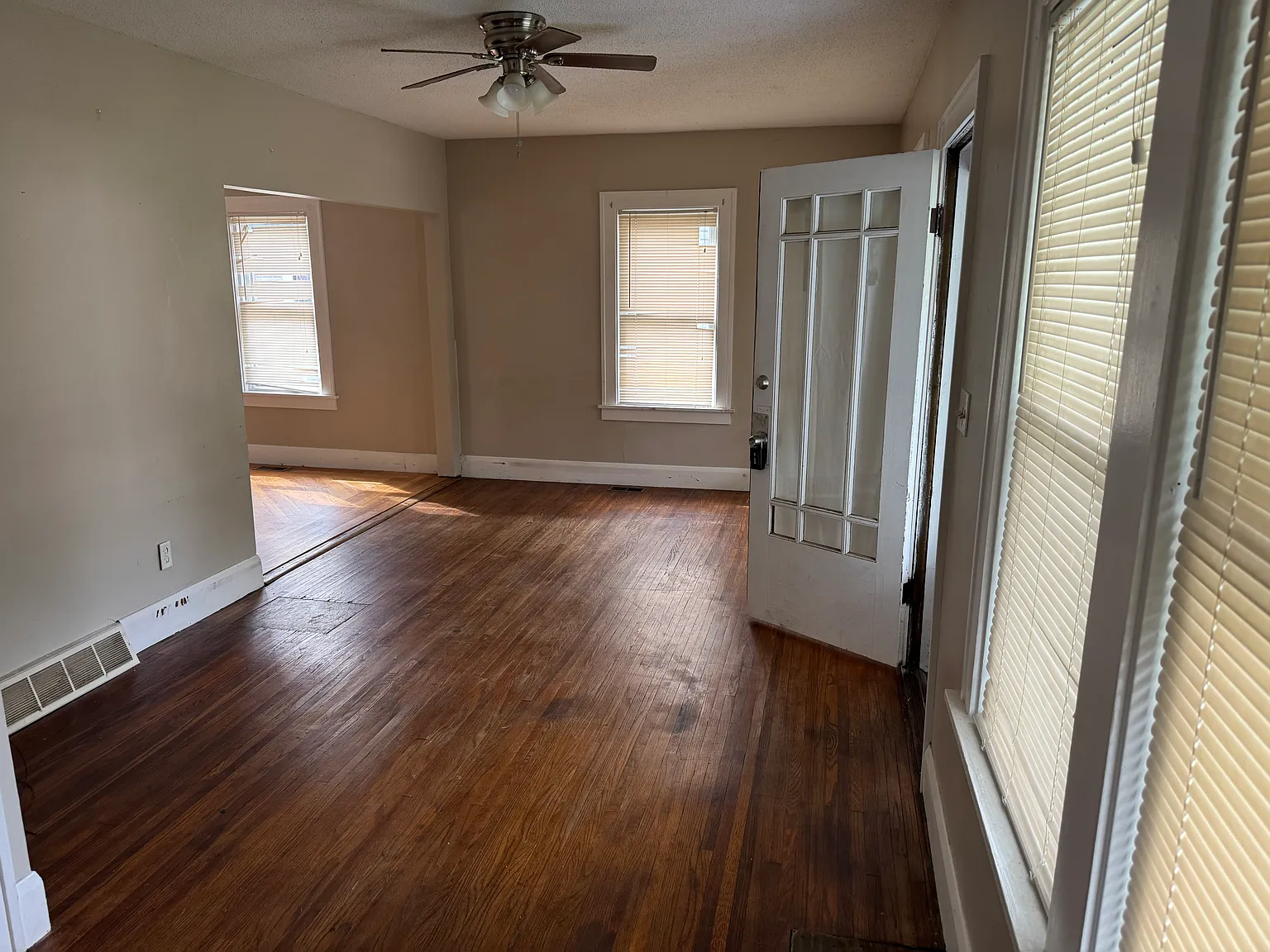 5828 Atwell Rd — Photo 4