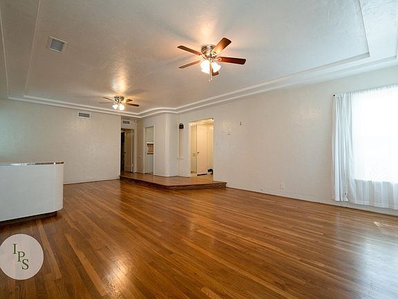 5th image of 4104 E Kerckhoff Ave