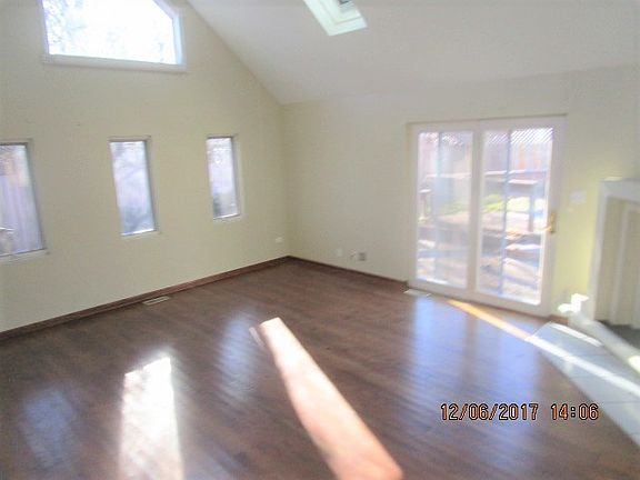 5th image of 8440.5 S 83rd Ct