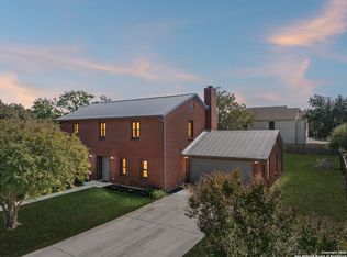 146 Village Path, Castroville, TX 78009