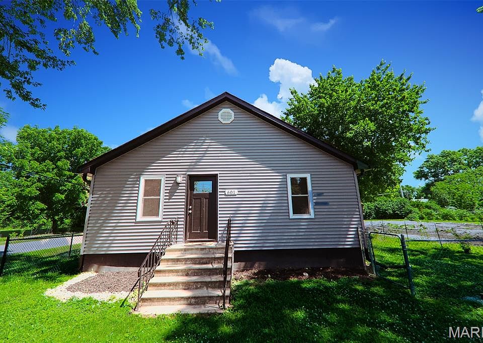 1st image of 601 Margaret Ave