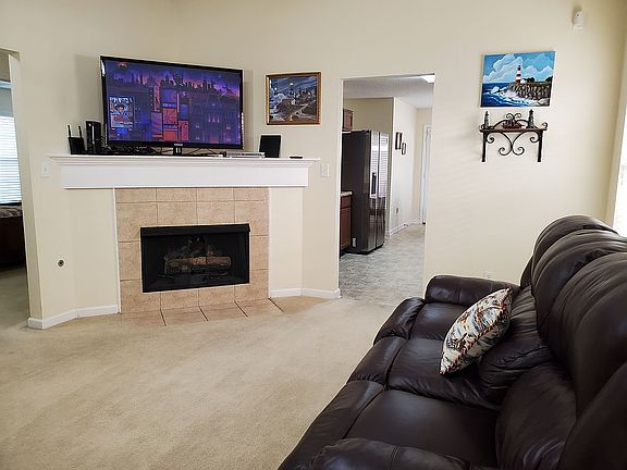 3rd image of 7199 Tivoli Ln