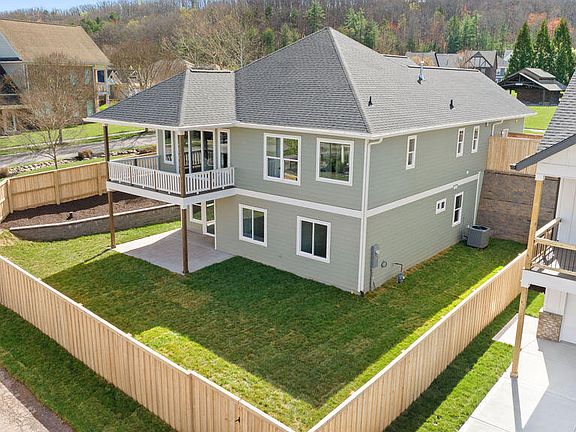 2nd image of 132 Oppenheimer Way