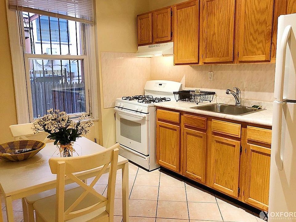 1st image of 2622 18th St #1F