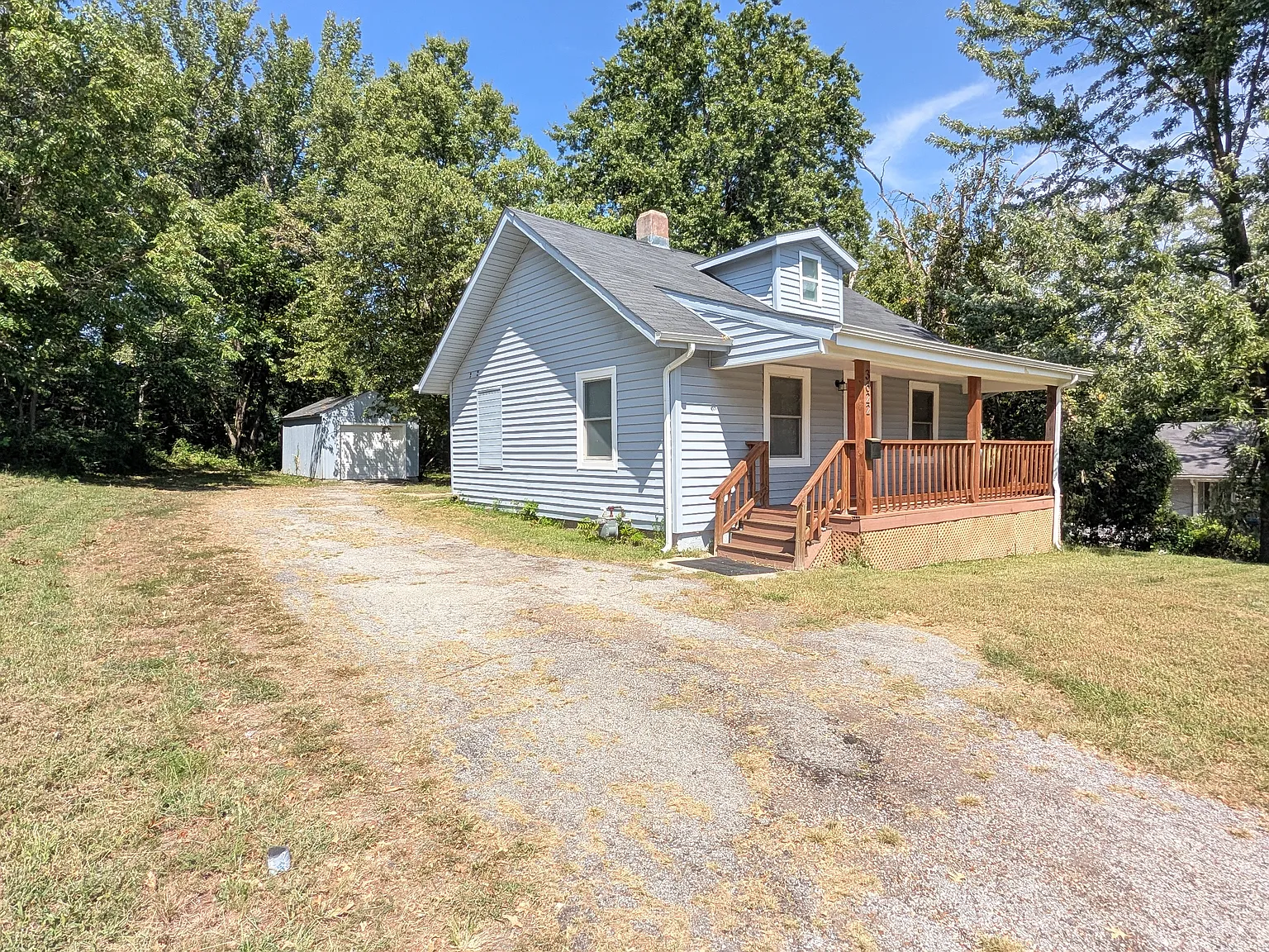 3 bed, 1064 sqft, $1,800 — Photo 3