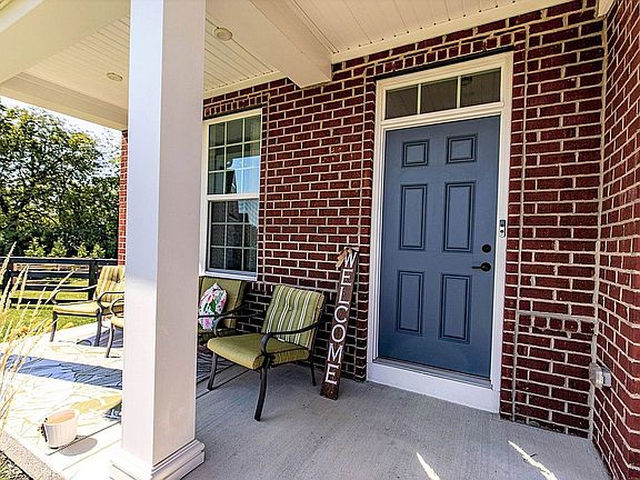 2nd image of 5153 Prince William Way
