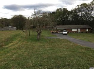 871 Kodak Rd, Kodak, TN 37764