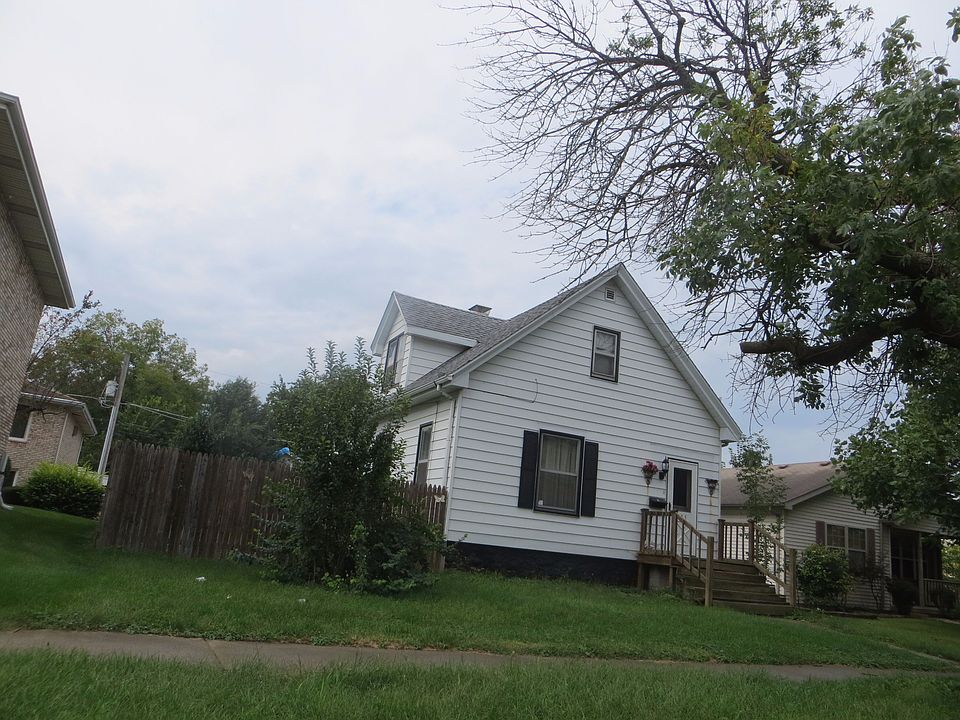 2nd image of 235 N Washington Ave