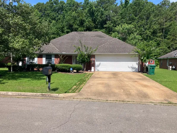 867 McNeece St, Tupelo, MS 38804